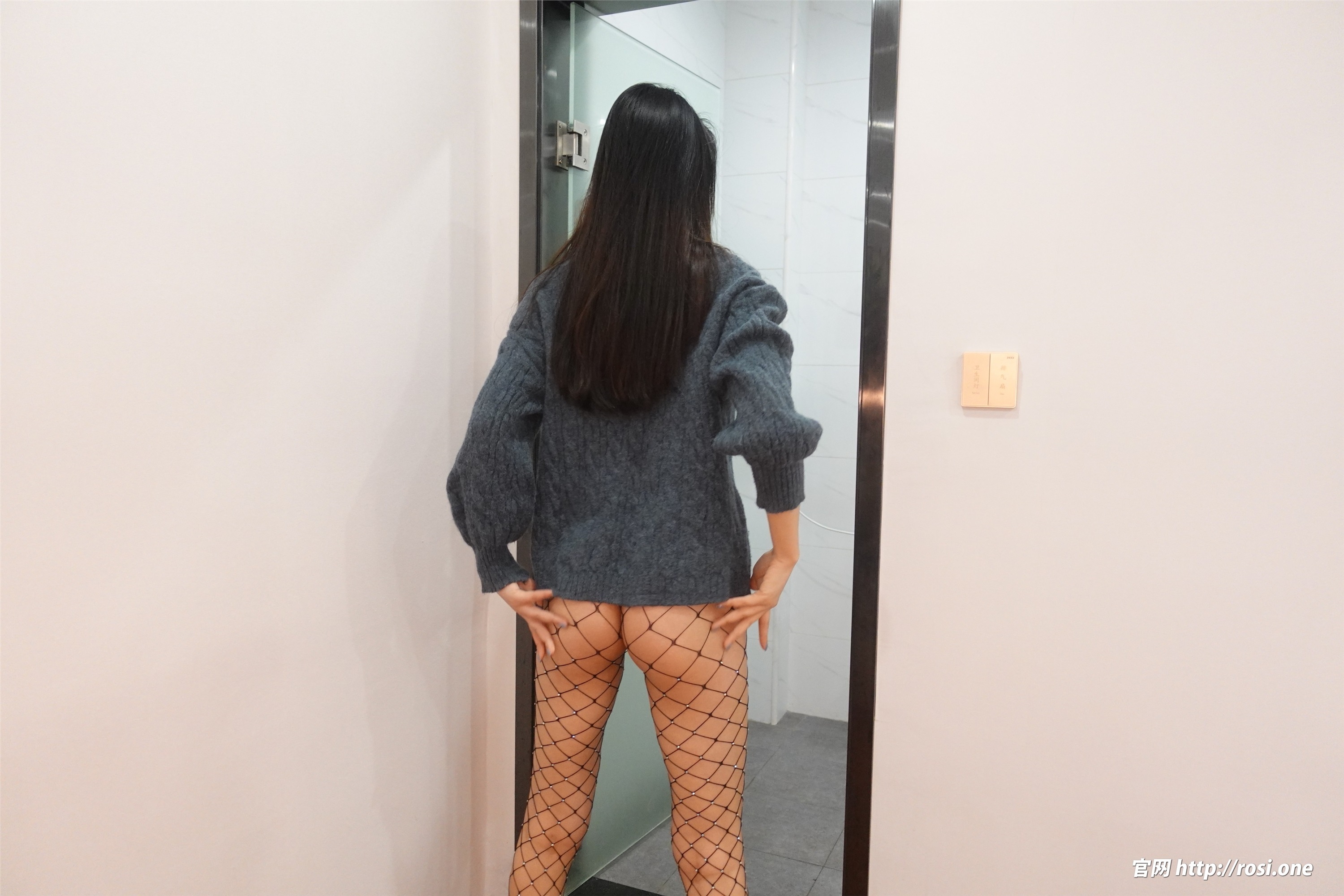 ROSI写真 2022.04.15 NO.3784